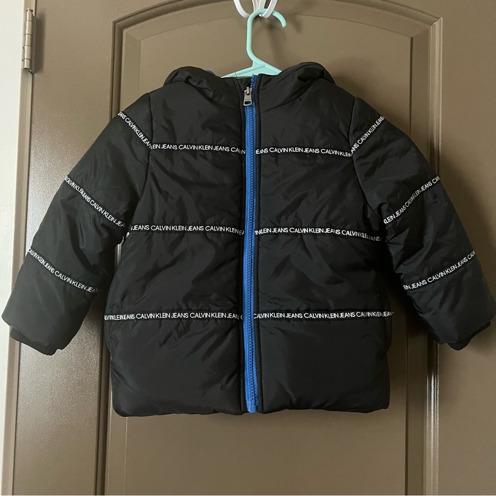 Toddler boys size 3T Calvin Klein winter coat.